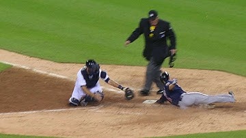MIN@DET: Fryer singles to right to plate a pair