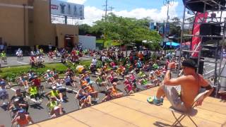 Zumba Sentao Paseo de las Flores con Yoar Briceño