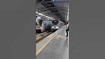 metro rail #train #railway #indianrailways #rail #railtrack #railwaycontent #metro #railvlogger