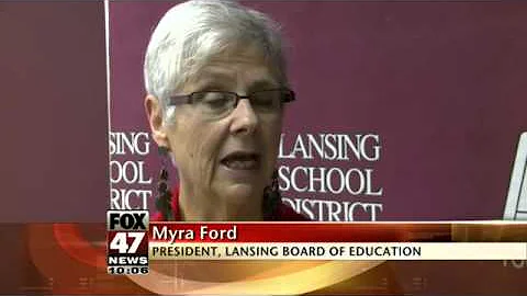 Lansing School Board Evaluates Superintendent