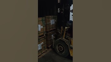 ceramic Tiles export loading