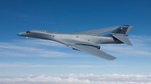 B-1 Deadly Bomber -  [4K] Intercontinental Heavy Bomber B-1 takes off!