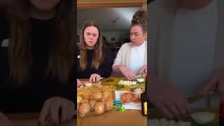 The Trick Of Cutting Onions With A Condom On The Head