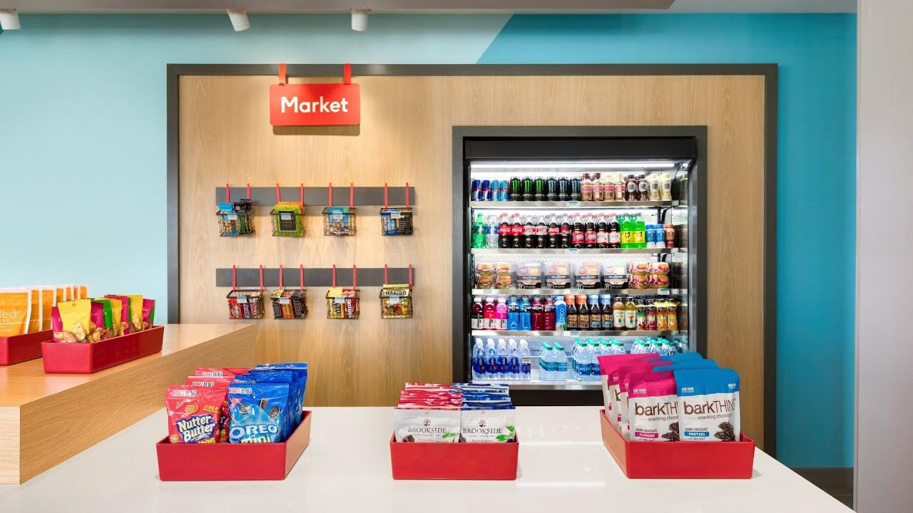 avid hotel Brooklyn Dyker Heights By IHG | New York (NY), United States | Hotel Review🏠