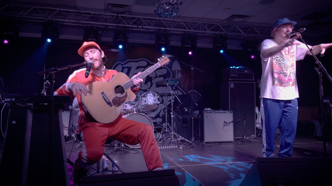 Little Stranger "Go it Alone/Pay My Bills" from VusicOBX