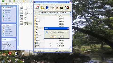 Minecraft: Tutorial how to install zombe flymod w/commentary (1.8.1)