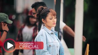 Siti Badriah - Nasib Orang Miskin (Official Music Video NAGASWARA) #music
