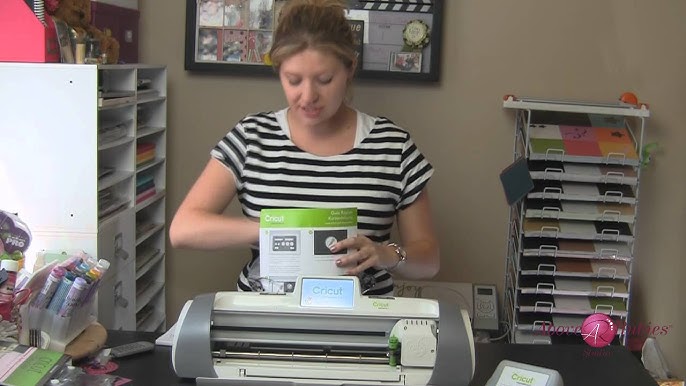 1 Tip Before Using Your Cricut Knife Blade - Move the Star Rollers! 