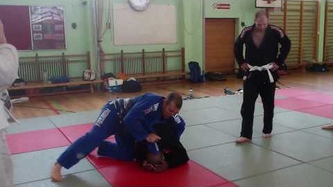 Spider Guard Pass to Stack Pass and Peruvian Necktie BJJ