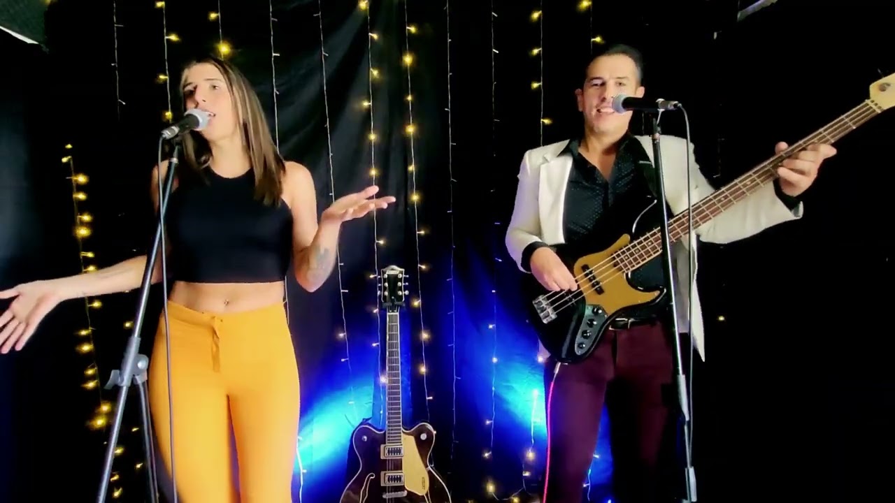 Uptown Funk - The Heartbreakers Duo (Bruno Mars)