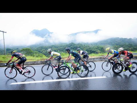 Vídeo: Em louvor à corrida do clube de ciclismo