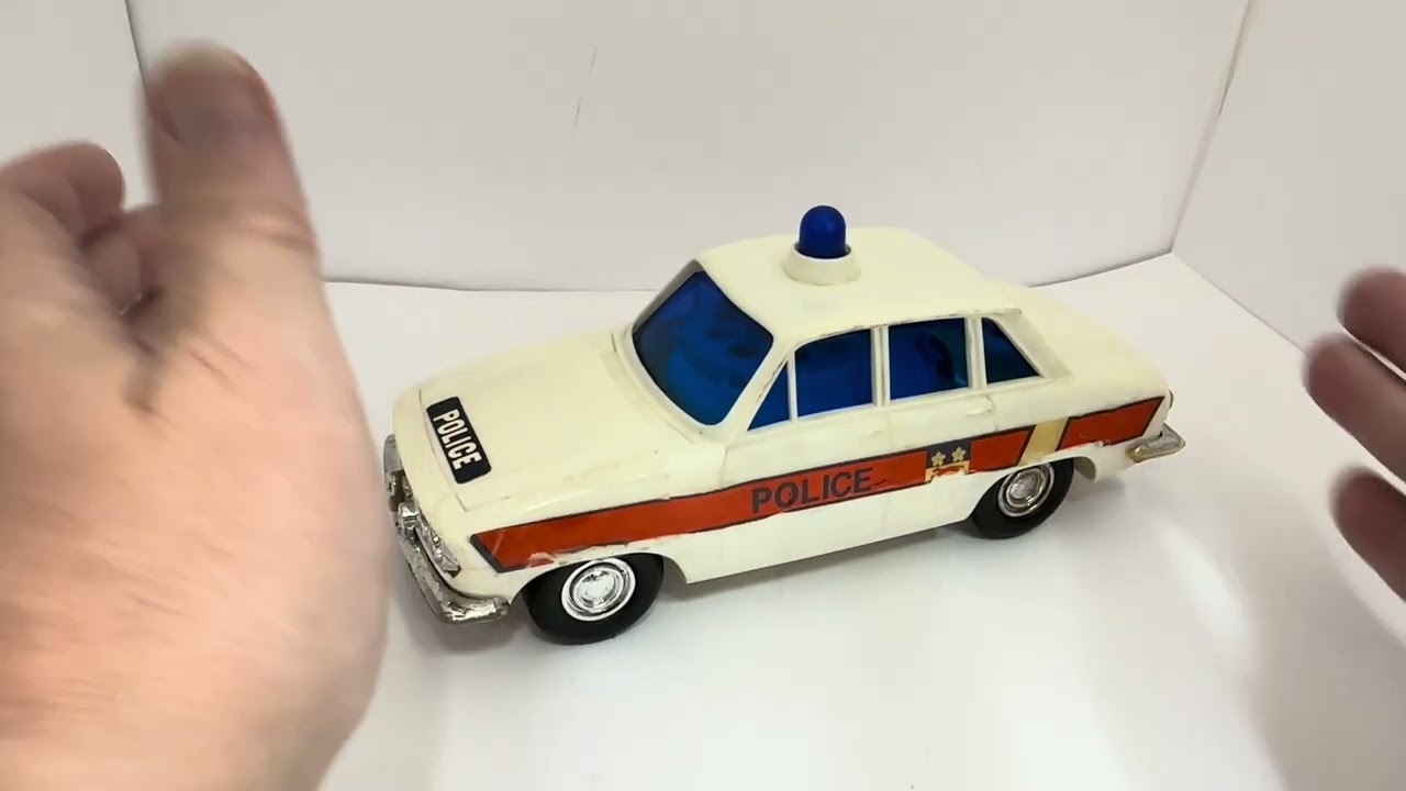 Vintage 1973 Palitoy Z Cars Talking Z Victor 4 Triumph 2500 Police
