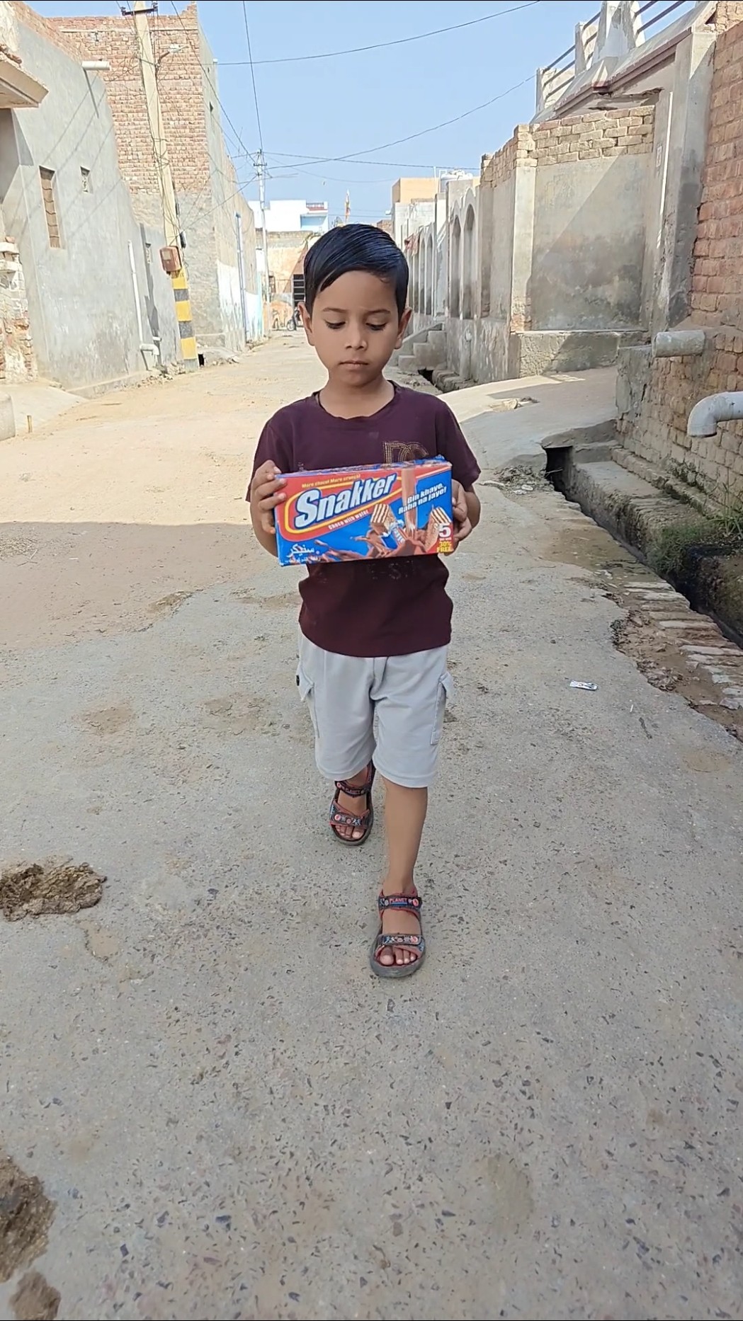 Shantanu ka box chura Liya ? #shorts