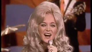 Watch Barbara Mandrell Satisfied video