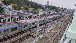 相鉄11000系11903 編成回送と東急目黒線5080系5884編成各停海老名行き