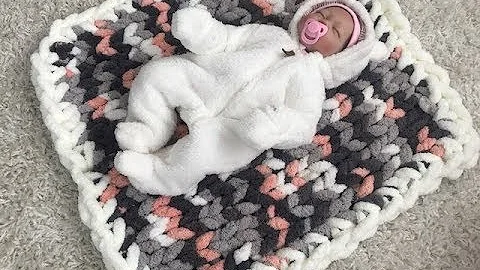 Learn to Hand Knit a Cozy Baby Blanket!