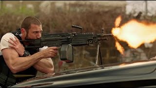 بيضحك علي العصابه الي شغال معاها وبيسرق 30 مليون دولار.. فيلم den of Thieves