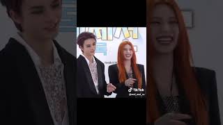 Hyunjin And Yeji Siblings Changbin And Chaeryeong Siblings