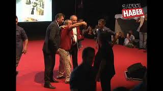 Muharrem İncenin Korumaları Vatandaşı Sahneden Attı