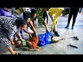 abagore bamufatiye murusengero afite imbaraga zikuzimu .prophet manivuga akoreshejwe ibikomeye