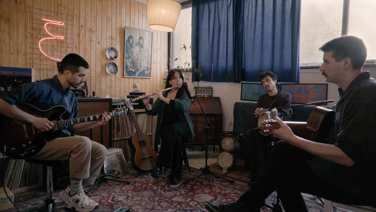 Μαντινέρα Χαμπαλάτος | Μπλούμπελ · BlueBell