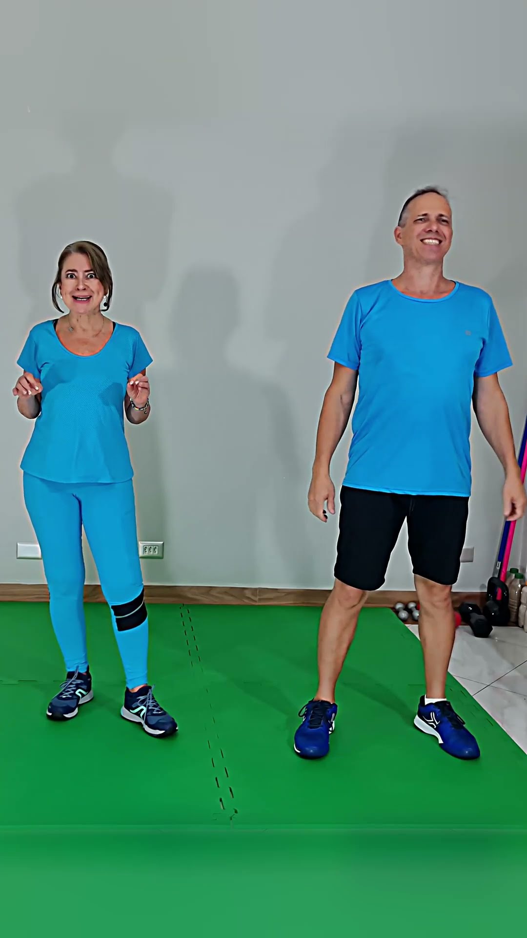 Parte 1 ?️‍♀️??Obtenha uma barriga sequinha e bumbum redondinho com este treino poderoso ???