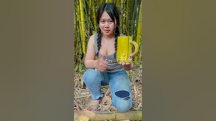 The GIRL's skills are AMAZING🔪🎋#camping #survival #bushcraft #outdoors #lifehack
