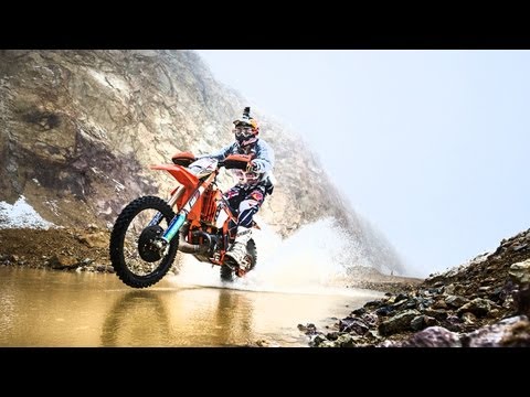 Slow Motion Hard Enduro - Red Bull Hare Scramble 2013