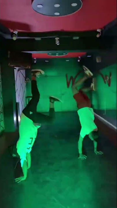 let's naccho🥵✌️.#dance #viral #hiphop #life #style #subcribe #support #likeforlikes #dancer #flip