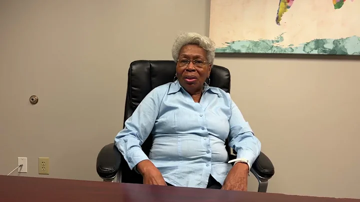 Seller professor Denyce Calloway gives a testimoni...