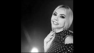 Denisa - Un sarut pentru un sarut💙💙💙❤️❤️❤️🎵🎵🎵