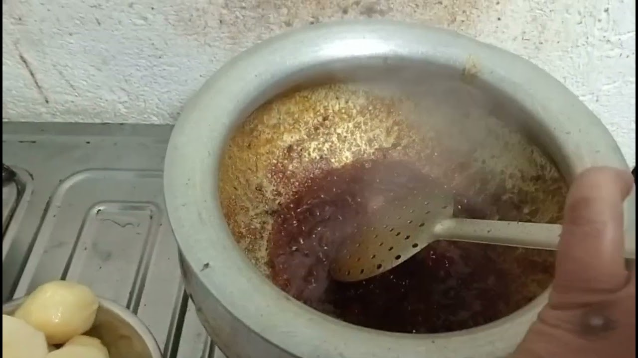 Egg chilli 🥚 recipe 😋 very tasty viral video