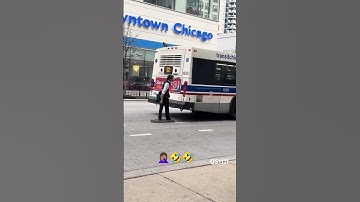 Only in Chi-town🤣🤦🏽‍♀️🤣.   #shorts #chicago #funny #city #fyp #viralvideo #shortsfeed