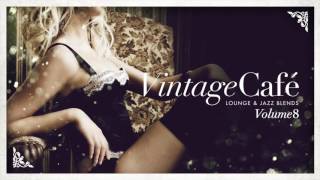 Video thumbnail of "Crazy In Love - Beyoncé´s song -  Vintage Café Vol 8"