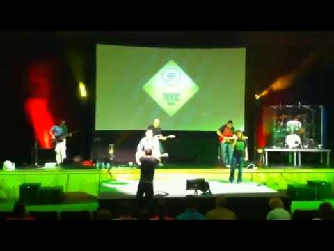 LifeChurch.TV Wellington, FL "Toxic" cover song 8/...