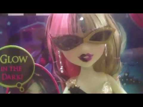 Bratzillaz Midnight Beach Cloetta Spelletta from MGA Entertainment