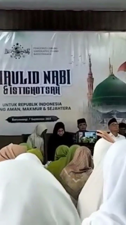 Menggelorakan Semanagat Dengan Lagu Umbul-umbul Blambangan. ⚘️