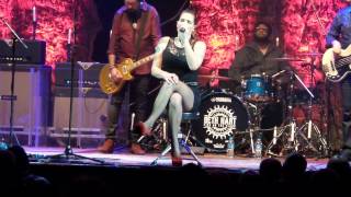 Miniatura de vídeo de "Beth Hart - "I'd Rather Go Blind" Colston Hall, Bristol 17/11/2016"