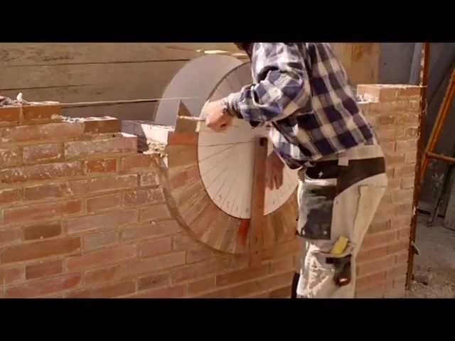 Cómo construir una ventana ojo de buey con ladrillo cara vista 2ª parte  Vídeo nº 80 Actualizad - YouTube