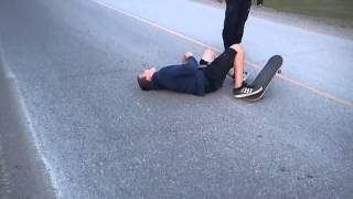 Stupid skateboard fails XD
