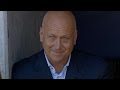 Cal Ripken Jr. surprises Derek Jeter on Derek Jeter Day の動画、YouTube動画。