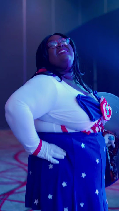 This shoot of Captain Sailor Moon goes crazy #marvel #cosplay #sailormoon #runwayshow
