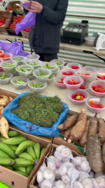 london-daily-market-london-vegetable-and-fruit-market-london-streer
