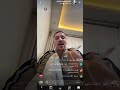 الجميل في المحلاوى ان دماغه اللى بتمشيه وكمان بصراحه ام فالح ذكيه وعارفه بتعمل ايه