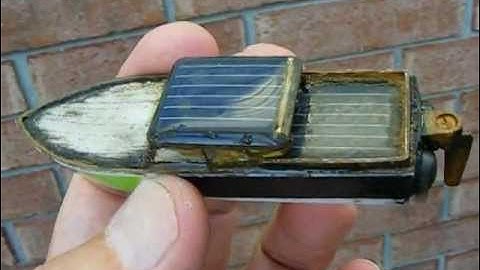 Very small SOLAR speed boat