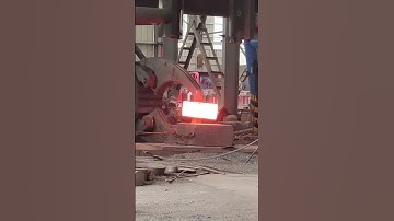 Ultra dangerous heavy-duty forging, high-temperature forging of a 1000 degree rectangular iron block