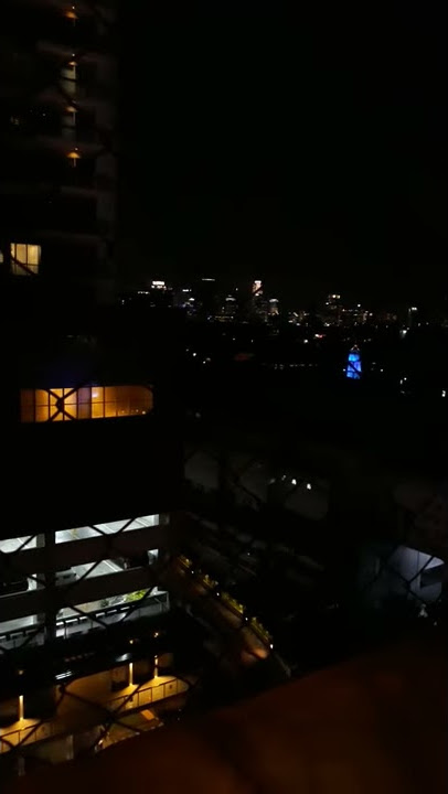 Tempat nongkrong asik di ibu kota,Kemang jakarta selatan (Rooftop fj on7 kemang)
