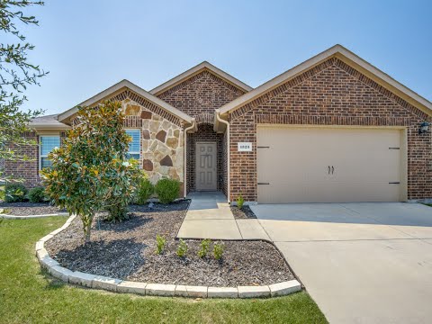 1323 N Houston Street, Royse City, TX home video tour
