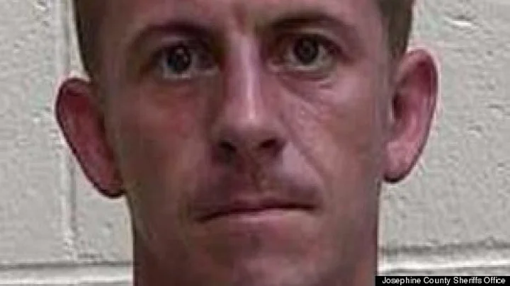 911 Call: Michael Bellah Break In Narrated By: Kin...