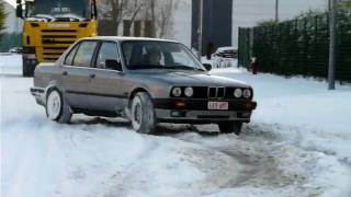 E30 snow fun 8